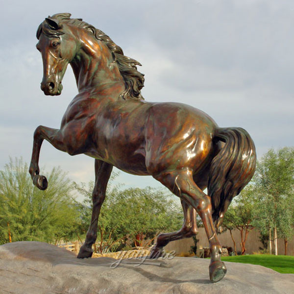bronze galloping horse famous horse sculptures